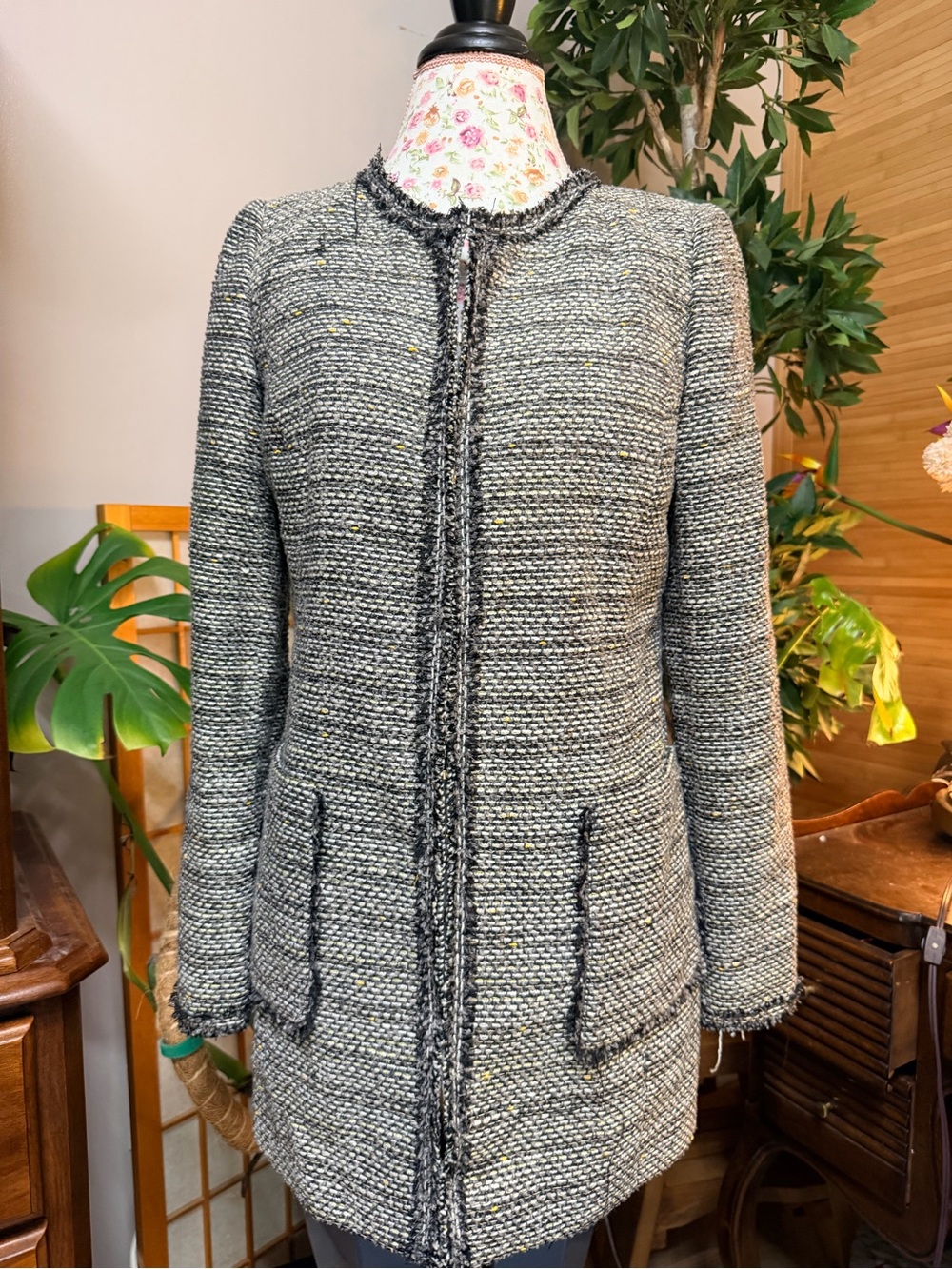 DKNY Grey Tweed Fringe-Trim Collarless Long Open Front Jacket